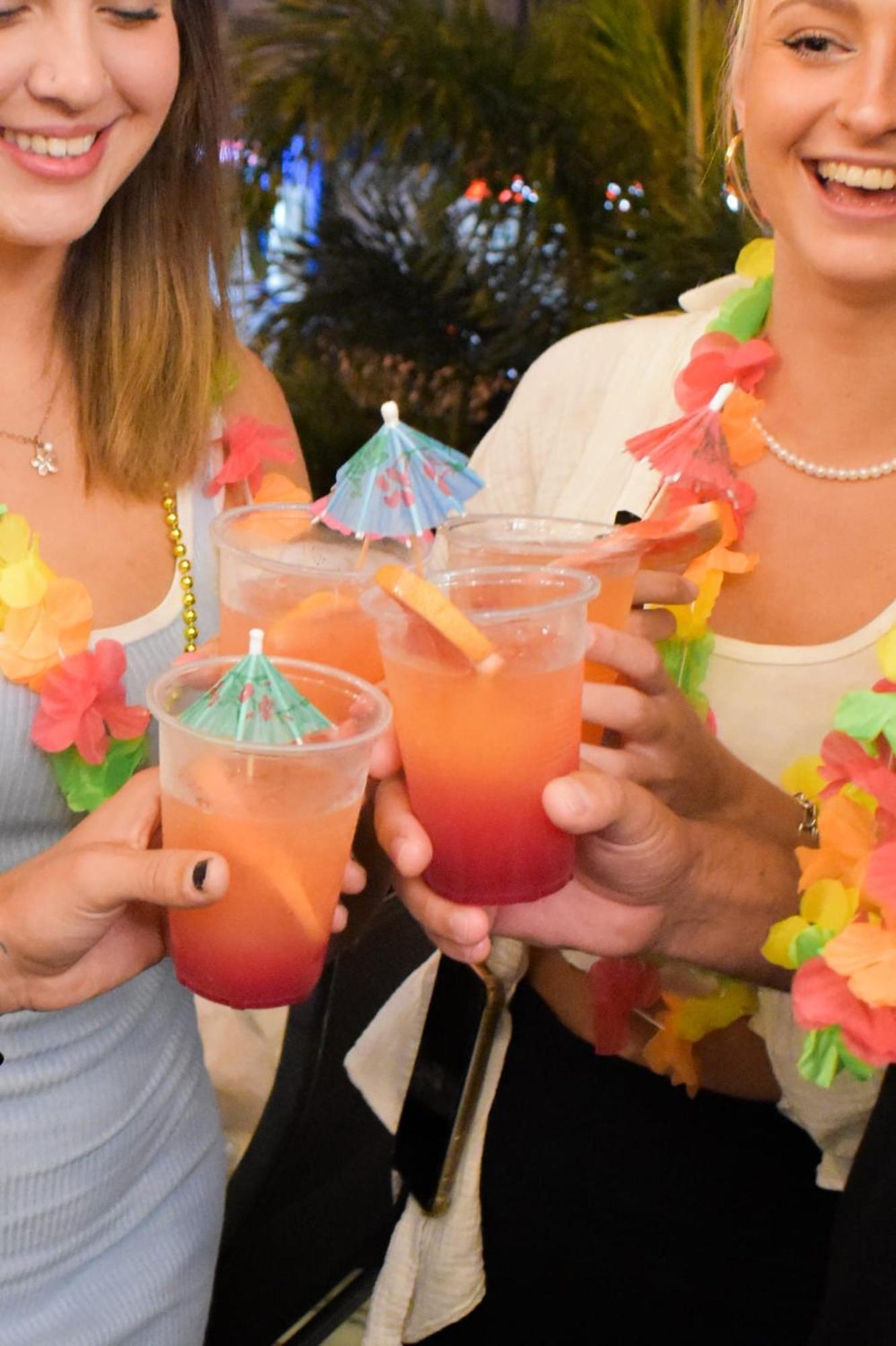 Tequila Sunrise Podstel Hostel Gold Coast Kültér fotó